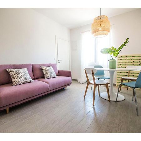 Apartment Sur La Plage Podstrana Exterior foto