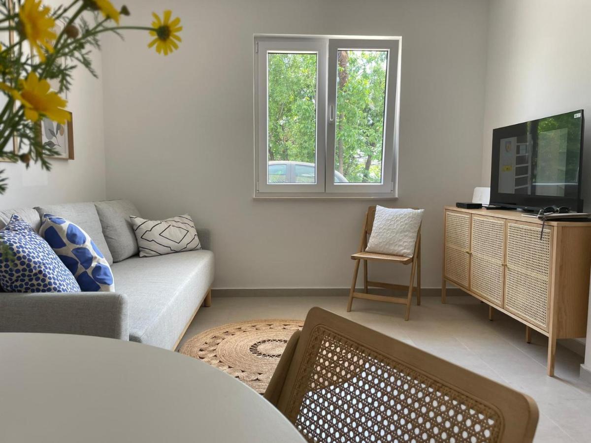 Apartment Sur La Plage Podstrana Exterior foto